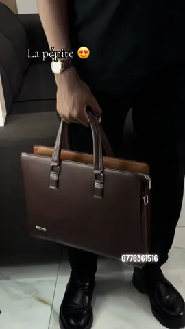 Sac pour ordinateur En CUIR  23.000f livraison offerte au lieu de 35.000f  #pourtoii #fyp #sac #cadeauhomme 