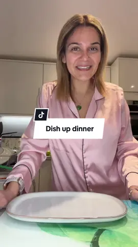 Dish up dinner! No cooking for me tonight Mum made Cypriot pasta bake yesterday for sedat and ela and left us the leftovers😍 #fyp #dishupdinner #dinnertime #cypriotpastabake