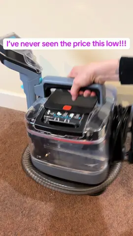 I’ve never seen the price this low 😲 Compact, powerful, and flat-friendly ✨ #flatlife #cleaninghack #sharkclean #springsale #homeessential 