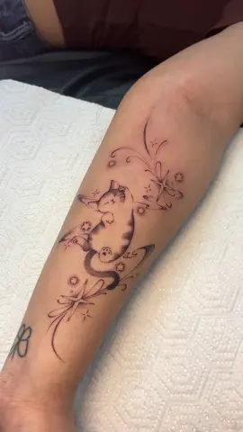 Thank you so much for the trust on such a special tattoo for you Kimmy! 🫶🏼  #cattattoo #lasvegastattooartist #catloversoftiktok #foryou #tattooinspiration 