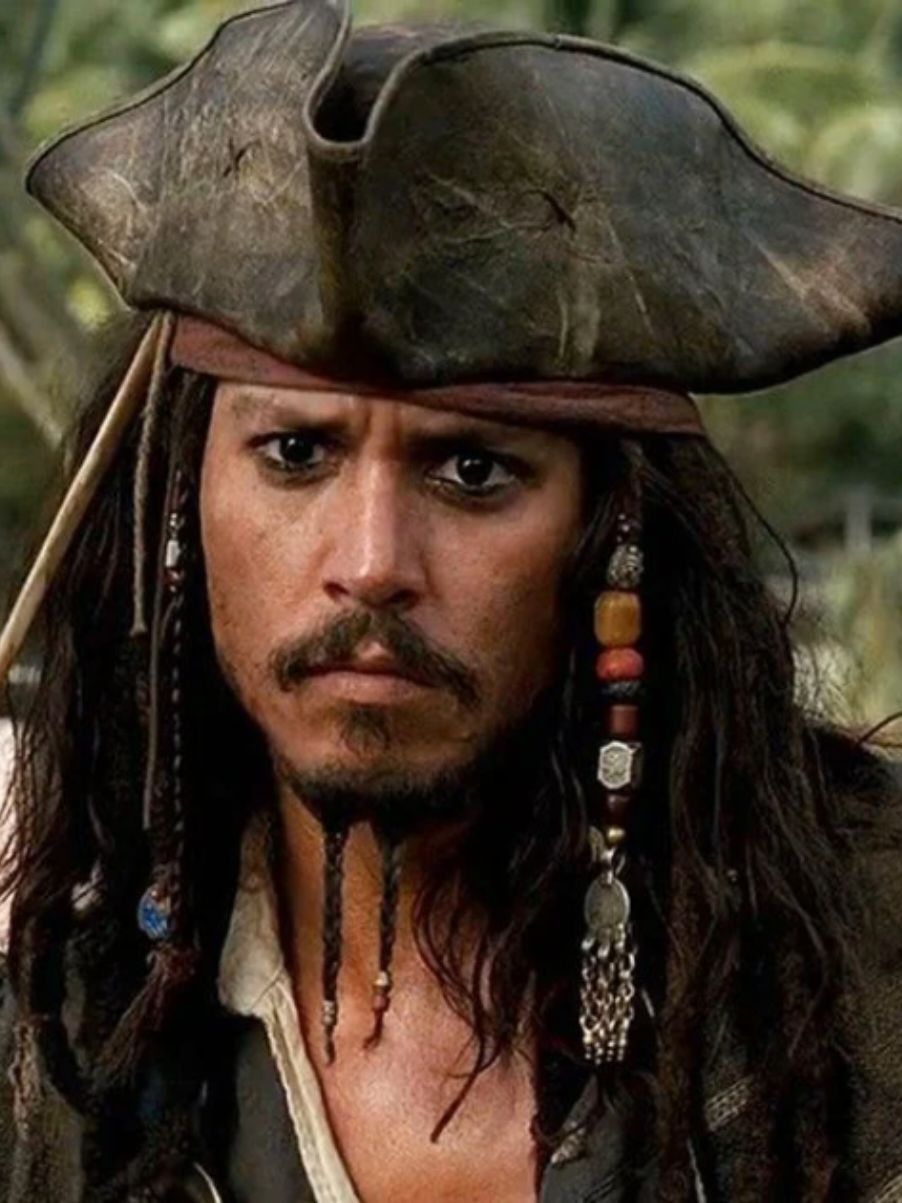 #captainjacksparrow : i love him but in the last movie he sold im sorry he literally betrayed everything FOR RUM.( i love him anyways ) #piratesofthecarribean #blackpearl #jacksparrow 