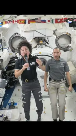 Gravity in space station #AstronautLife #SpaceFacts 