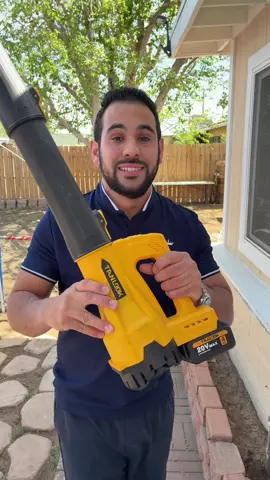Sopladora para limpieza de exteriores #leafblower #sopladora #sopladoradehojas #patiocleaning #outdoorcleaning 