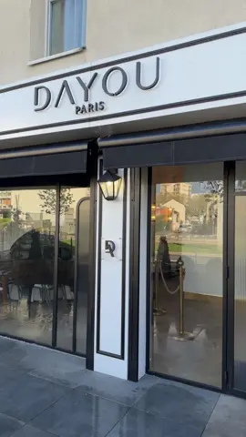 Dégustation Dayou Paris, flan praliné noisette et chou praliné pistache & son Iced latte caramel @Dayou Paris  #patisserie #icedlatte #moments #friend 
