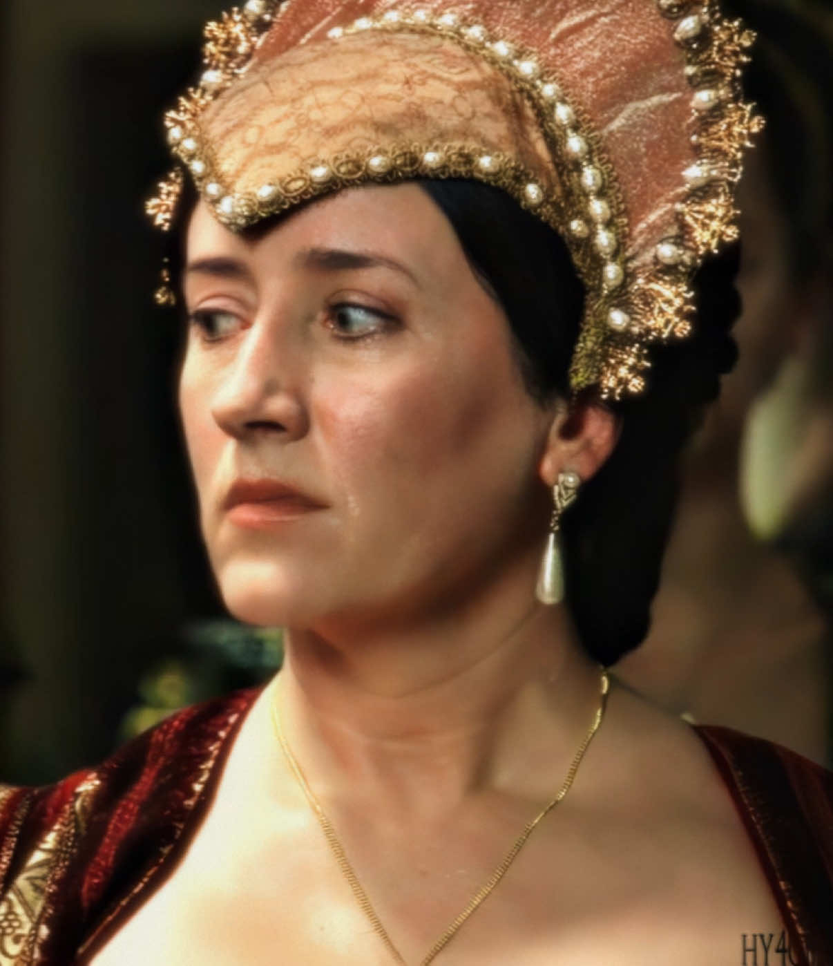 Walking like a queen for be ended by THE QUEEN 😭✌️  #catherineofaragon #thetudors #thetudorsedit #katherineofaragon #catherineofaragonedit 
