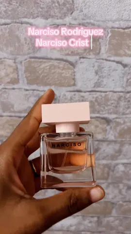 Not groundbreaking but a pretty scent 💖.                                          #narcisorodriguez #perfumetiktok #fragrance #cleangirl #softgirl 