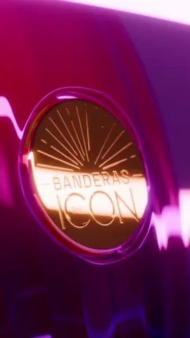 Desafiante. Segura. Moderna. Así es la nueva fragancia: #TheICONElixir 🩷 #BANDERASperfumes Defiant. Secure. Modern. That describes our new fragrance: #TheICONElixir 🩷 #BANDERASperfumes
