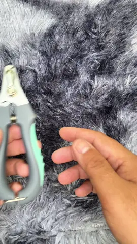 [Preferred]Dog & Cat Nail Clippers and Trimmers Pet Nail Cutter with Safety Guard Professional Grooming Tool for Pets #petwell #petnailclippers #petnail #dognailclipping #catnailclipper 