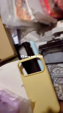 I love me good case make sure yall watch the whole video follow like share what’s yall favorite case#fypシ゚viral #iphonecases 