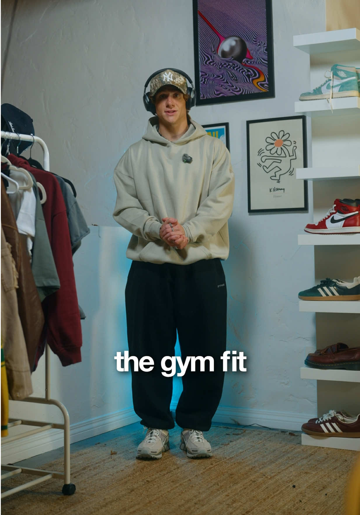 Leg day fit 🕺🏼@DFYNE code DYL10 to save 🤝 #grwm #getreadywithme #mensfashion #gymoutfit #gymoutfits 