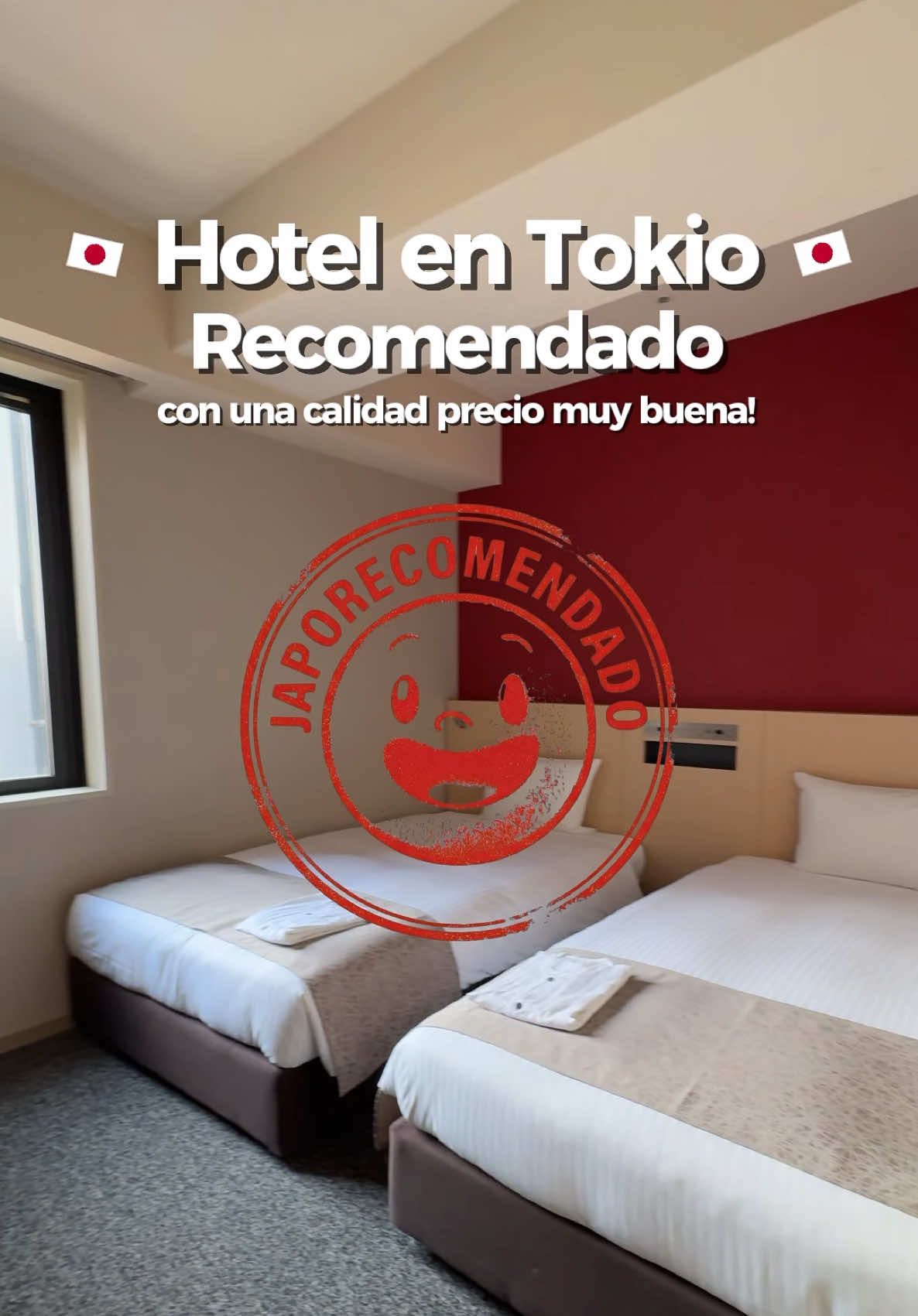 Hotel en Tokio bien ubicado y perfecto para tu viaje a Japón. Si estás buscando dónde alojarte en Tokio cerca de lo imprescindible, guarda este sitio. 🏨 THE KANZASHI TOKYO ASAKUSA A pocos minutos caminando del templo Sensoji y la calle comercial Nakamise, en una de las zonas más tradicionales de la ciudad. ✔️ Habitaciones cómodas y bien distribuidas. ✔️ Rooftop con vistas a Tokyo Skytree y al Templo Sensoji. ✔️ Lavandería y máquinas expendedoras. ✔️ Zona tranquila pero bien ubicada. Guárdalo para tu viaje a Japón 🇯🇵.
