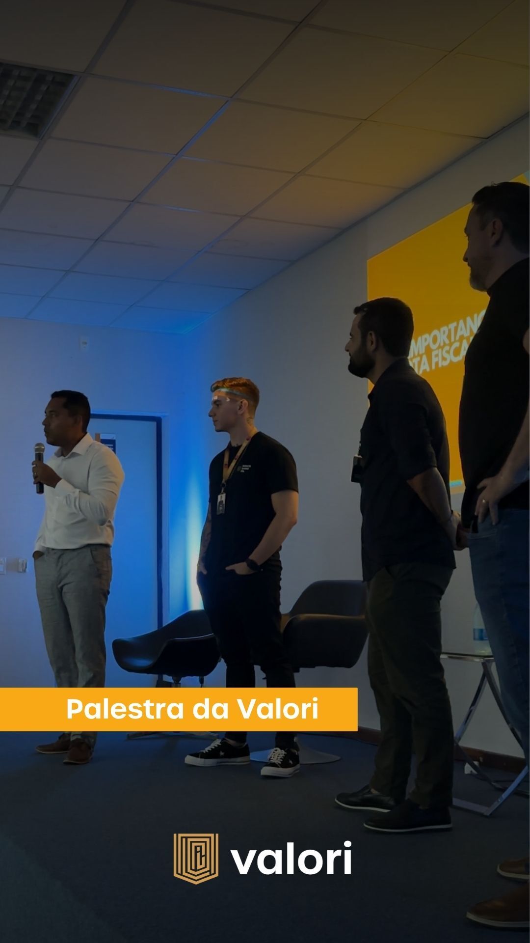 Estivemos presentes em um momento muito especial na ESUP FGV, em Goiânia. Foi uma honra participar desse encontro e compartilhar um pouco da trajetória da Valori, ao lado de grandes nomes como Jheferson Guimarães, uma referência na contabilidade. Nosso agradecimento a todos que fizeram esse evento acontecer e proporcionaram um ambiente tão rico em troca de conhecimento. #Valori #FGV #Contabilidade #Empreendedorismo #Goiânia #palestra