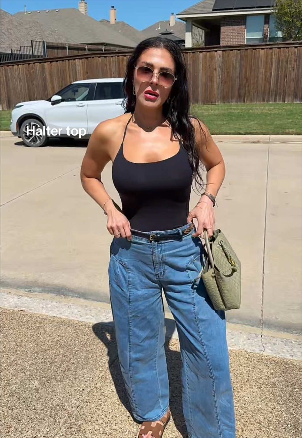 This halter top is double lined soft stretchy and adjustable #HalterTop #tanktop #fashion #tiktokshopspringglowup 