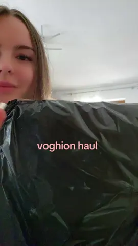 @voghion_global  #voghionglobal #voghionapp  Big brands, bigger savings — pay 30, feel 300 on Voghion！ Use my codes for extra treats: MD44  €5 on €19.9+ MD45  €6 on €49.9+ MD46  €10 on €79.9+ C47  €19 on €149+  Product IDs： Blue  32534105 White  33077014 Pink  29229077