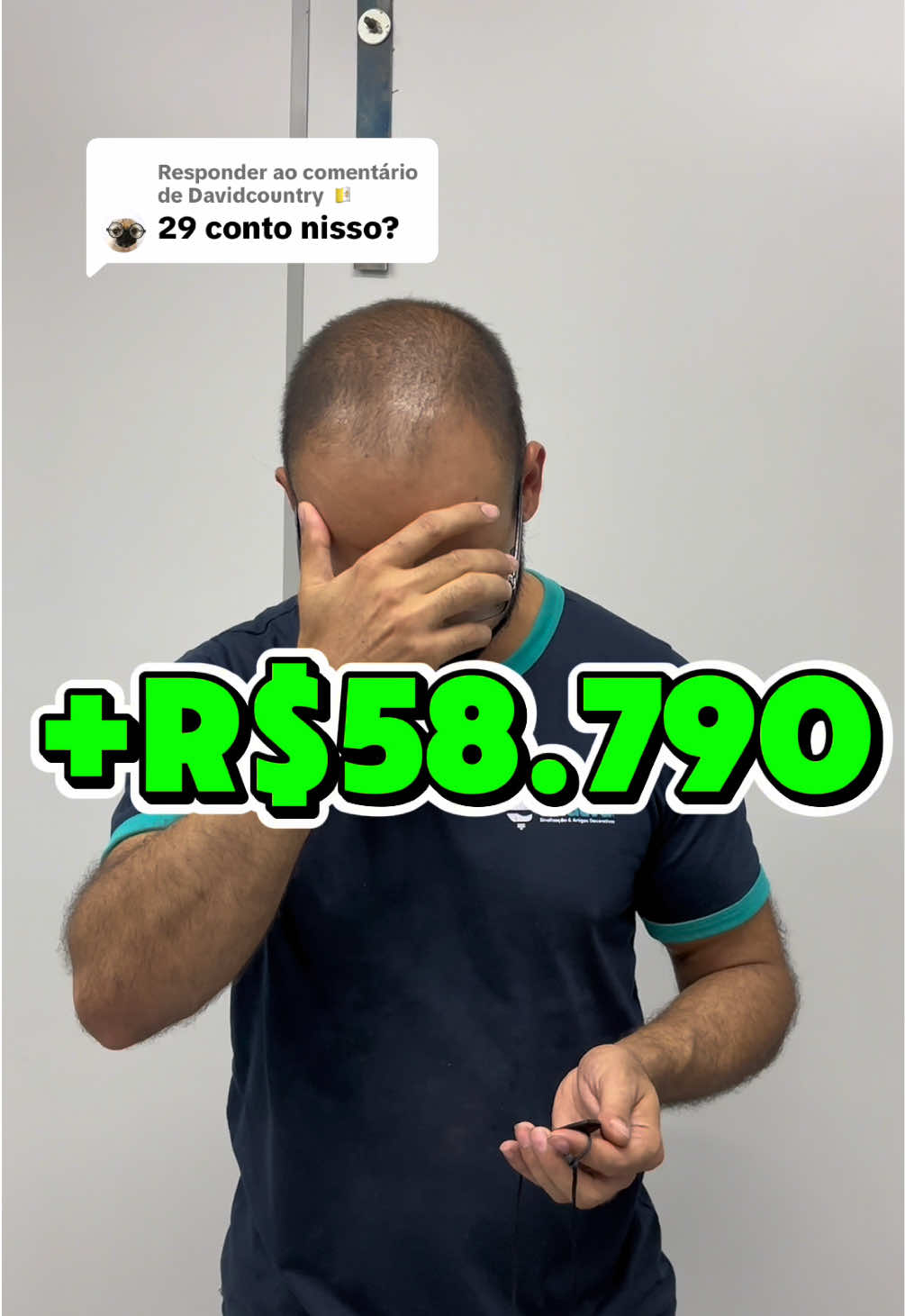 Respondendo a @Davidcountry 🇻🇦 São quase R$60.000 em maquinário de ponta, tecnologia digna da NASA e engenharia aerodinâmica avançada... tudo isso pra você poder surfar no vento da janela do Corsa a 60km/h. 💸💨 Se 