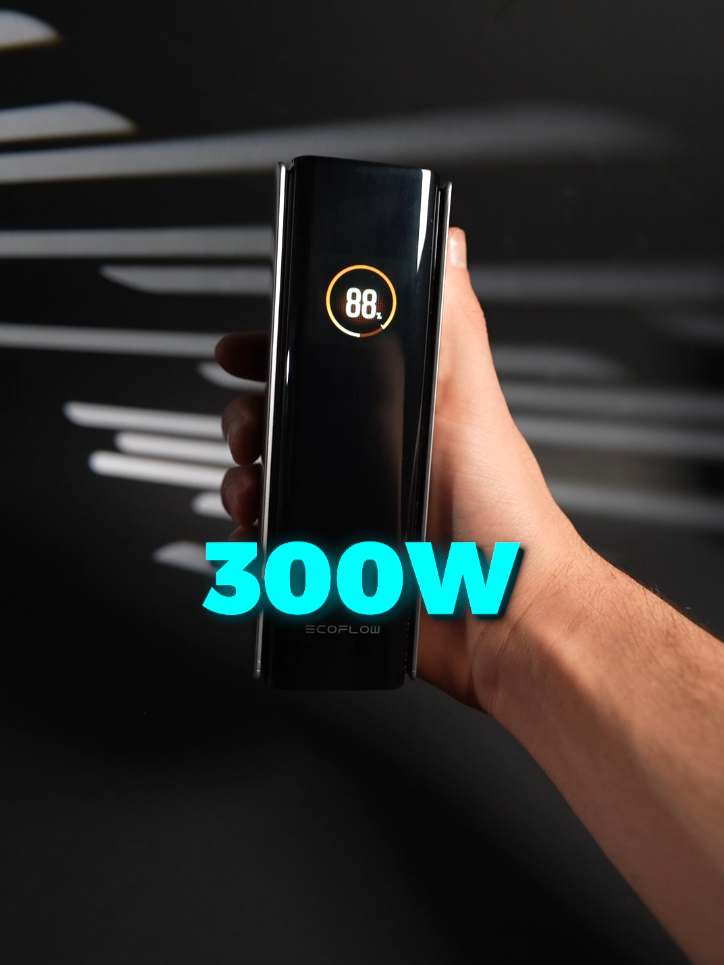 300W Power Bank?! 😳@ecoflowtech 10% Discount code: 26EFRPPFL10 🌱 #EcoFlowRAPID #powerbank #300w #portablecharger #fastcharging #ecoflow #tech #gadgets #techshorts #viraltech #charging #PowerBank #FastCharging #MobileOffice
