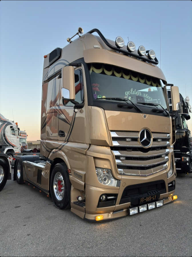 Mercedes Actros 💛 Rondana #mercedes #actros #hollandstyle #goinstyle 