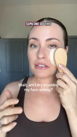 Should I share a weekly dry brush routine template next? Let us know in the comments if that would be helpful for you! This is like a full face wake-up in less than 5 minutes... If you’d like to join me, comment PUFFY, I’ll reply back with my face flow chart and brush 🩷