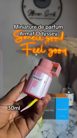 Disponible en gros et en détails au +229🌸63🌸70🌸29🌸15 #parfum #miniature #perfumetiktok #fyp #cotonou229🇧🇯 