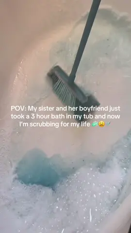 ASMR Broom scrub in the tub 🫧🧹🛁 #satisfying #CleanTok #asmrclean #showerscrub #asmrsounds 