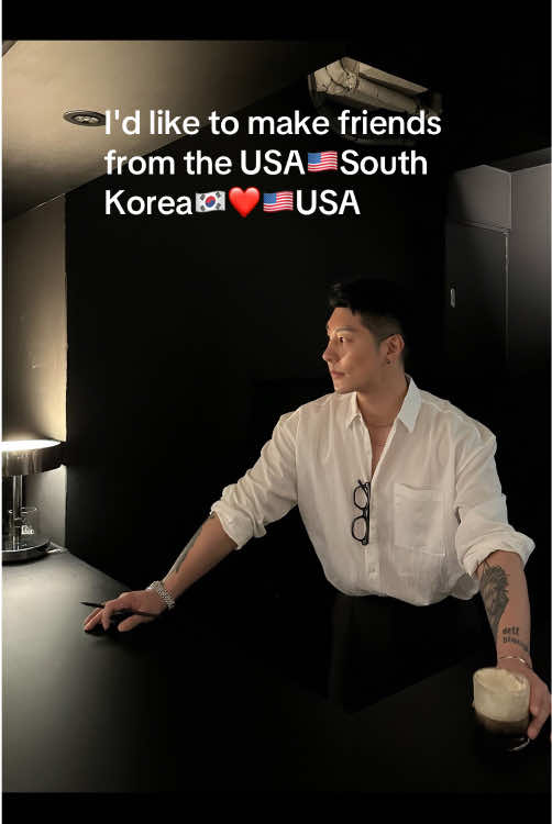 I'd like to make friends from the USA🇺🇸South Korea🇰🇷❤️🇺🇸USA #Popular #fyp #OOTD #usa🇺🇸tiktok #coffee 