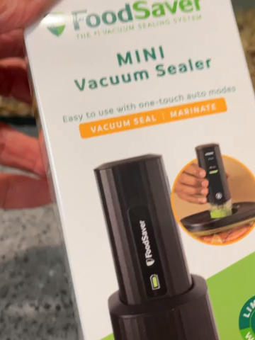 Foodsaver Mini Vacuum Sealer