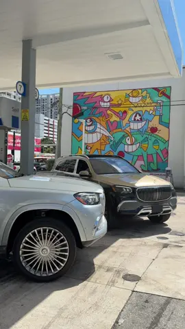 May May Available in Miami #cars #miami #carrentals #maybach #mercedes 