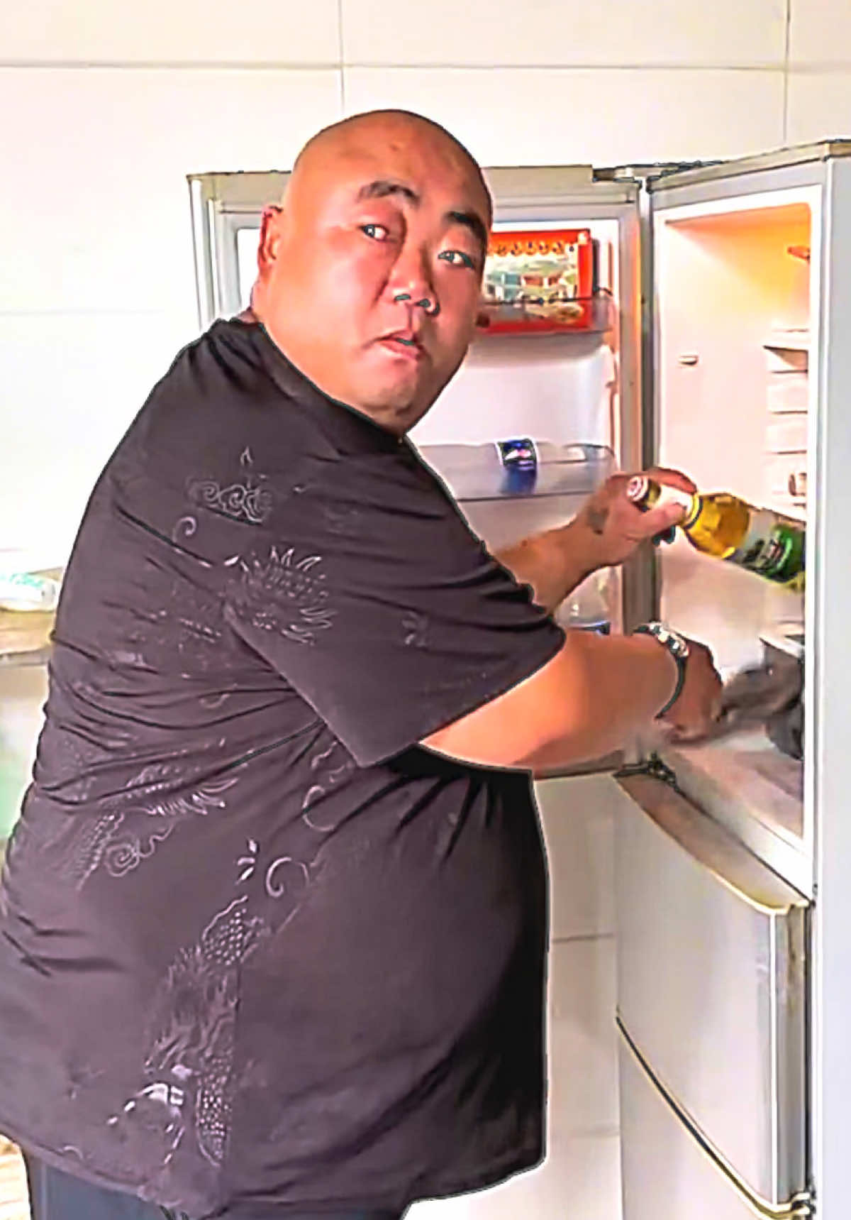 Chinese prank videos 😂🤣#funnyclips #prankvideo #foryoupagе #fyp #viral 