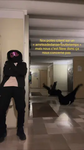 Un whine et l’autre break 🤣 #prtoi #pourtoi #fyp #danse #duo 
