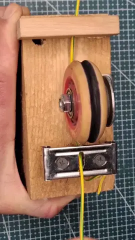 How to strip Copper Wire#scrapmetal #cobre #stripper #cuivre #copper 