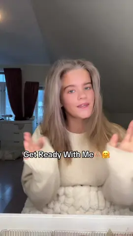 Grwm til å dra på skolen (torsdag) Tror lowkey jeg legger ut grwm videoen fra onsdag på fredag eller i helgen siden er enda ikke ferdig med å redigere den. #grwm #fordeg 