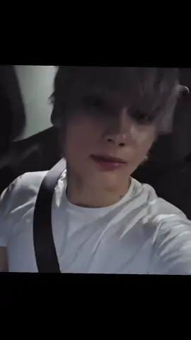The pizza clip ughhh🤤🤤🤤🤤 #hueningkai #txt #tomorrow_x_together  #moa #kpop 