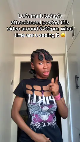 Night viewers mark your attendance 😂🙂‍↕️.#theblackcapgirl #dance trend #relatablememes #rightaudience #govira @R🦋I🦋K🦋K🦋I @FËĦ MÏË 🥷@GOODNESS✨🤍 