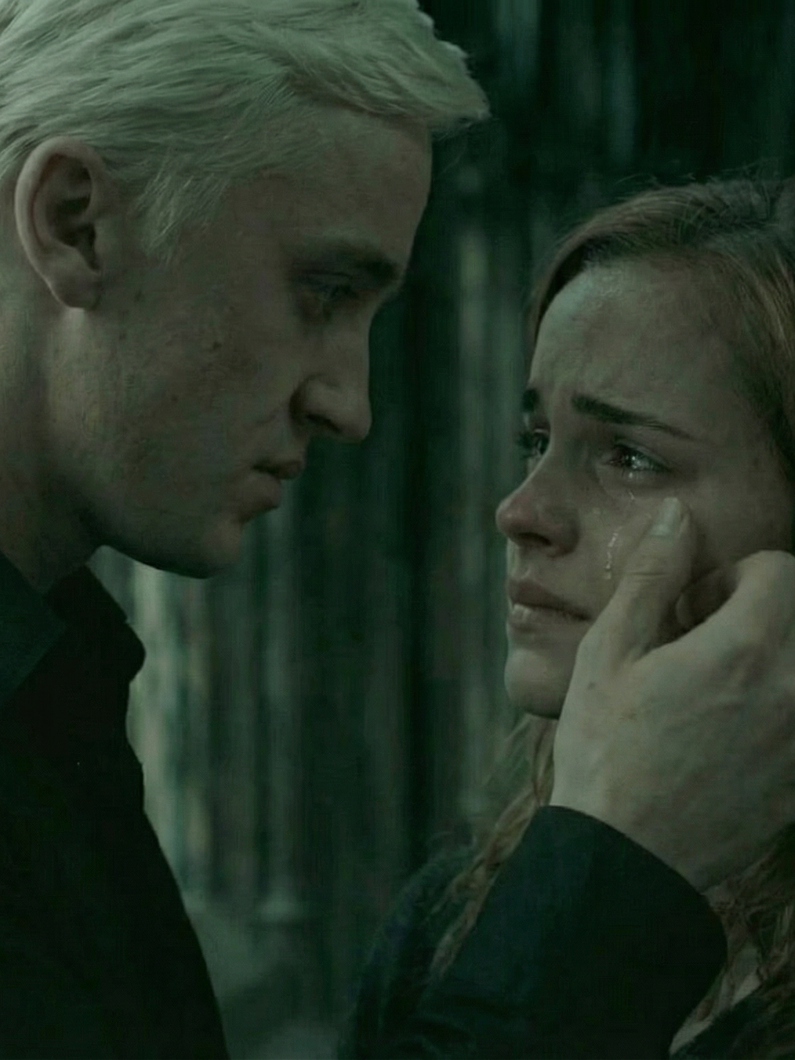 Love Potion Lies (Part 5) 🖤 After all the lies… they finally find something real. 🖤 All characters depicted are aged up and portrayed as adults (18+). No minors are shown. #dracomalfoy #hermionegranger #dramione #ai #au