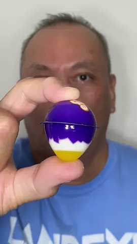 👂ASMR EFRUTTI EASTER EGGSTERS GUMMY CANDY PEACH LIQUID CENTER EATING SOUNDS👂 #asmreatingsounds #asmr #candyasmr #eatingsounds #asmrsounds    