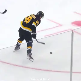 Pastrnak carrying the Bruins to the Playoffs #NHL #davidpastrnak #funny #bostonbruins #peak 