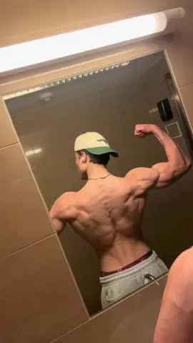 #fitnessmotivation #GymTok #abs 