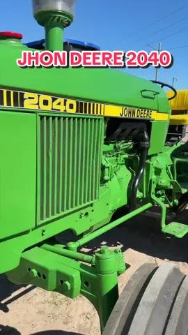 Tractor Jhon Deere 2040 #jhondeere #jhondeerepower #tractor #campo #agro 