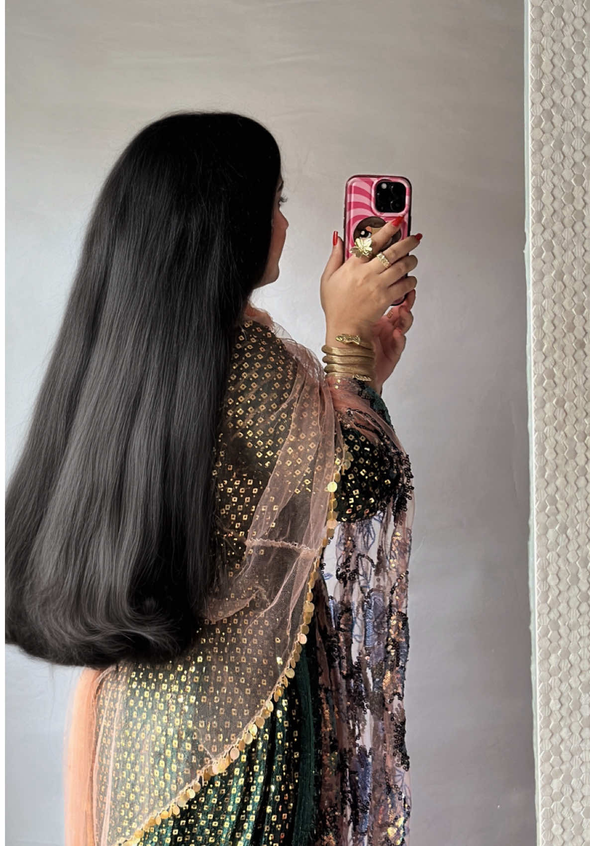 تحبون هالنوع من الفلوقات 🥰💞؟ #hair #explore #kurdistan #fyp #dress 