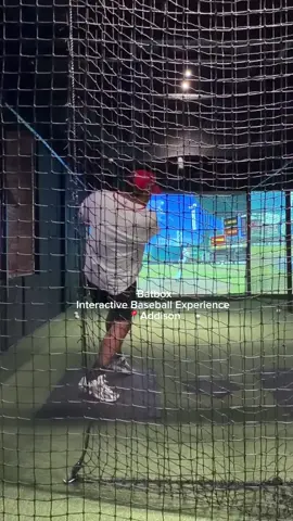 Finally made my way over to @Batbox ⚾️🧢 With baseball season just getting started, I can see this spot being a fun place to experience the country’s favorite pastime.  The baseball fan in your group will definitely have a time. As for the rest of us who struggle with keeping our eye on the ball, there’s plenty of lounge space and TVs to be enjoyed.  📍Batbox | Addison  5100 Belt Line Rd. # 620 Dallas, TX 75254 #dallas #dfw #baseball #thingstodo 