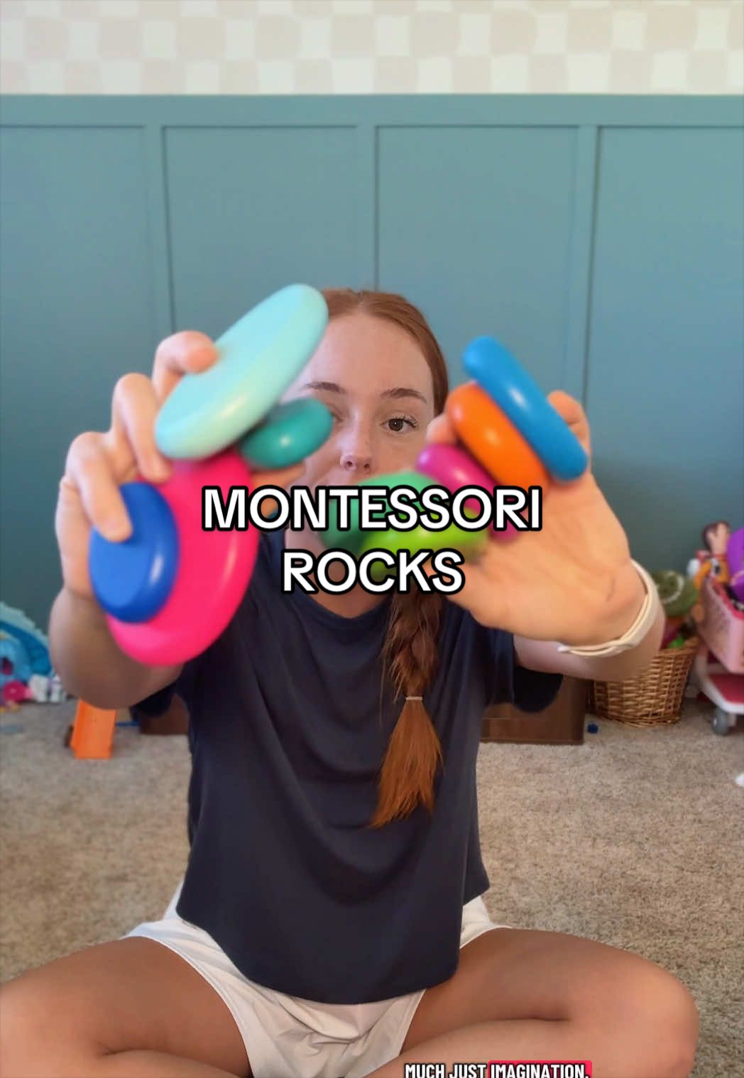 Open ended toys >>> #learningthroughplay #montessorimom #handsonlearning #preschool #openendedplay 