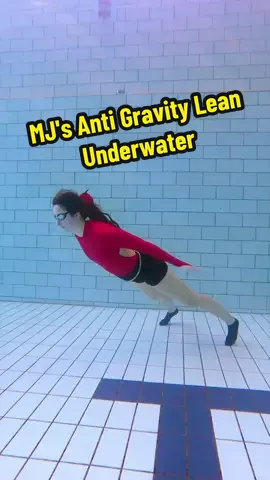 Michael Jackson's Anti-Gravity Lean Underwater 🌊 #michaeljackson #smoothcriminal #dancemoves #underwaterdancer #silviasolymosyova 
