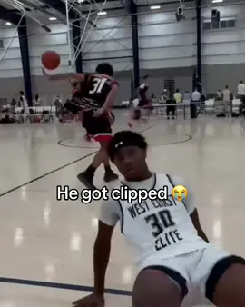 (via hooper_2025) #fail #basketball #espnsocial 