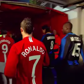 Balotelli vs Cristiano 2009 🤯 #ronaldo #balotelli #manchesterunited #fyp #footballtiktok 