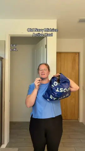 @Old Navy has been cooking lately  #oldnavy #oldnavyhaul #activewearhaul #midsizefashion #gymclothes 