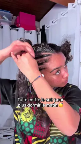 C’est de LOIN la meilleure technique ! Rejoingnez le gang haha. D’ailleurs Senegal représente ce soir 🇸🇳🇸🇳💞#curlyhairtutorial #curlyhairstyles #stenncy #senegaltiktok #coiffuredusoir 