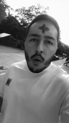 Ahora las personas de izquierdas también creen en la santería y la brujería 😂 #diosesamor #polemica #psicologia #politica #ivancepedapresidente 