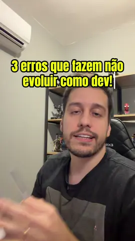 3 erros que vão fazer você ficar no mesmo lugar como programador ❌ ✅ Já me segue pra não perder os melhores conteúdos. . . #programador #developer #saas #fullstack #frontend