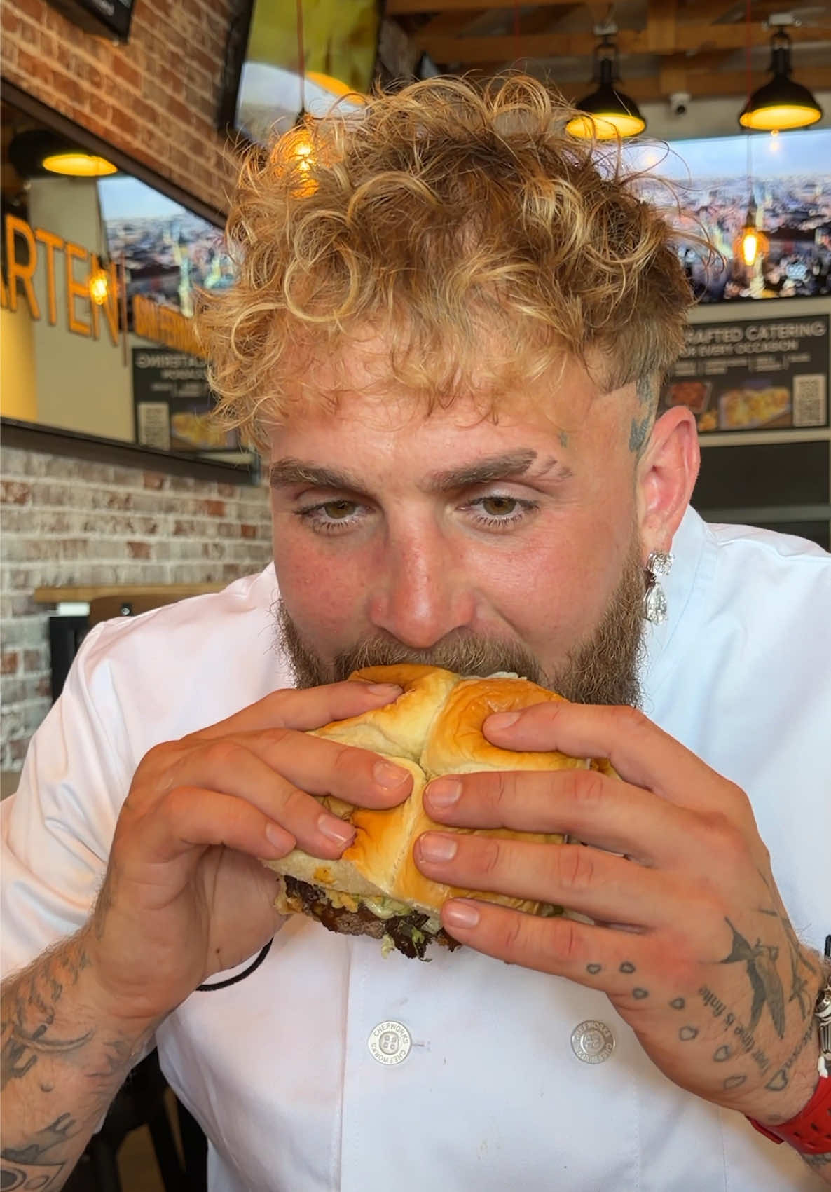 it’s my jaw I swear @Dog Haus 