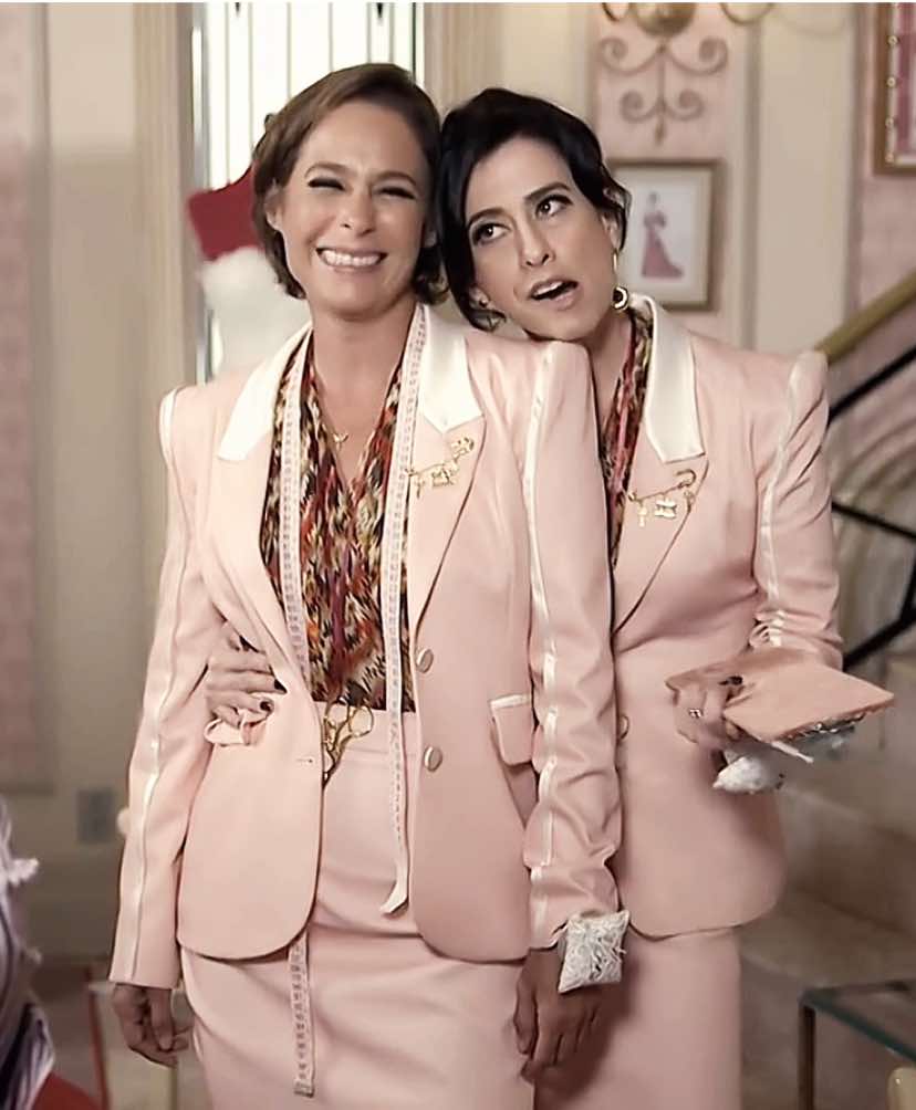 nasci DELAS #tapasebeijos #fatimaesueli #edit #fernandatorres #andreabeltrao 
